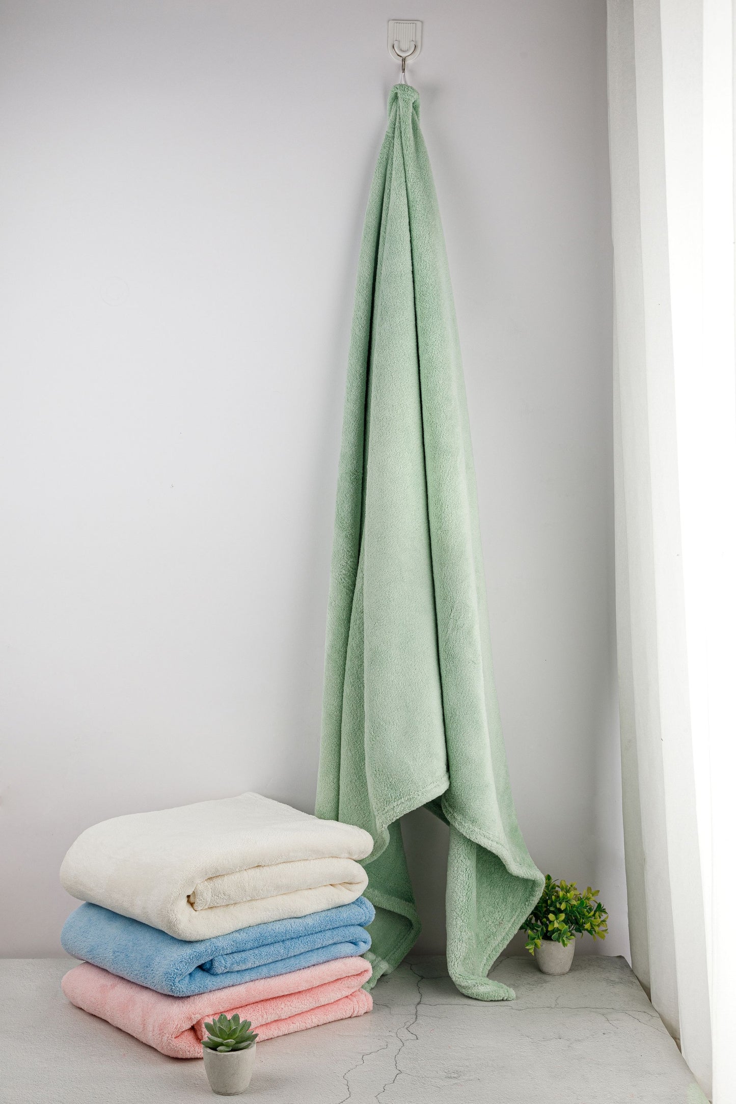 Modern Towel - Light Green